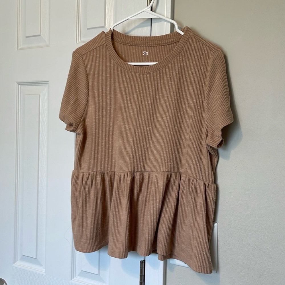 Brown beige medium women’s peplum top shirt